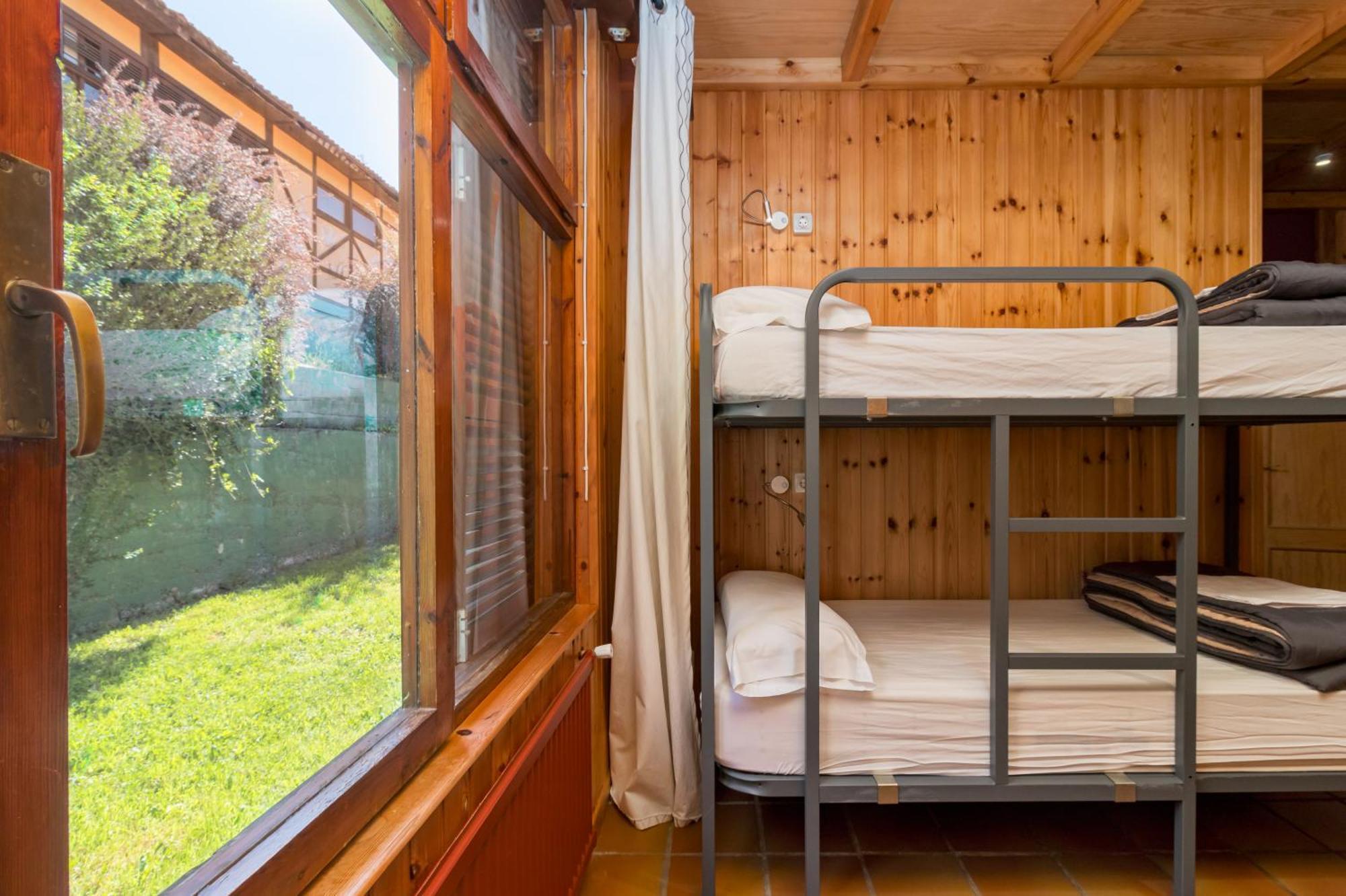 Albergue La Cabana Turieno Exterior photo